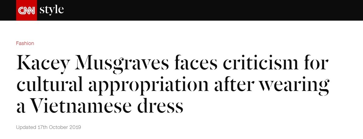 Kacey Musgraves mac ao dai khong quan anh 1