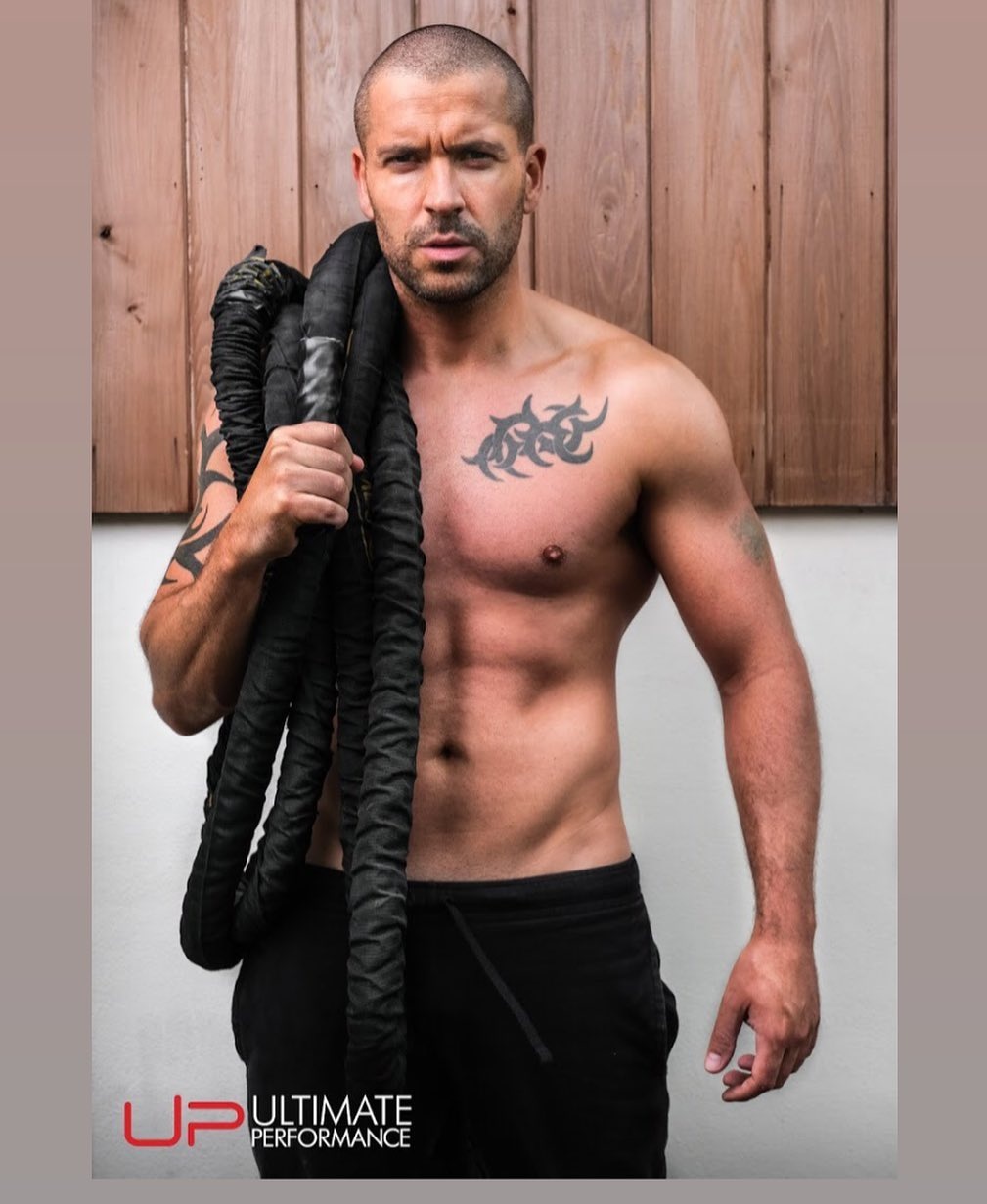 Shayne Ward body 6 múi ảnh 1 Shayne Ward body 6 mui anh 1