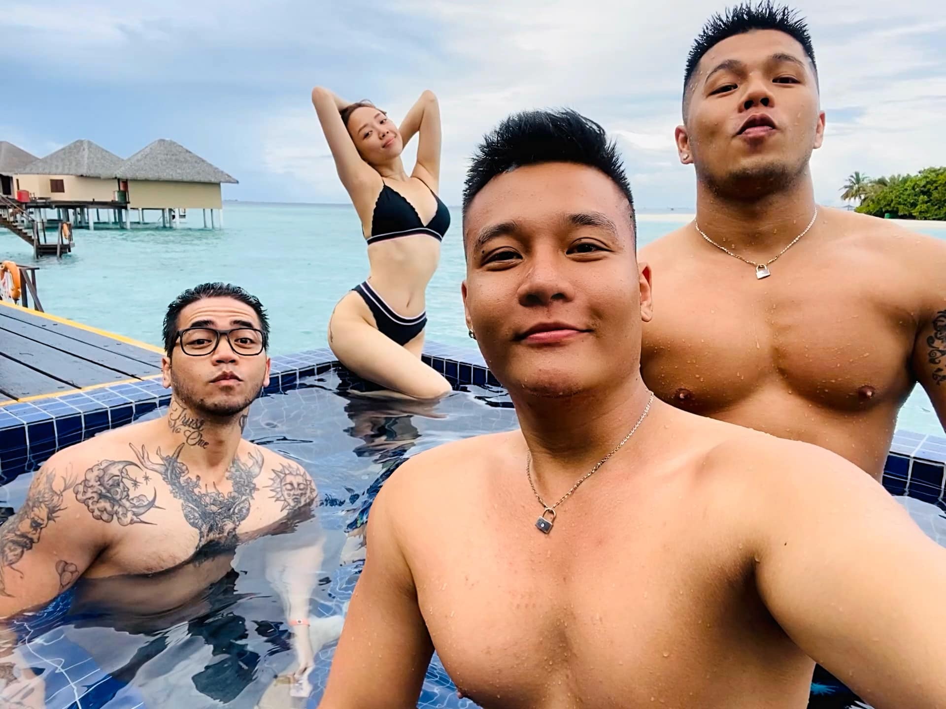 Tang Thanh Ha di du lich anh 8