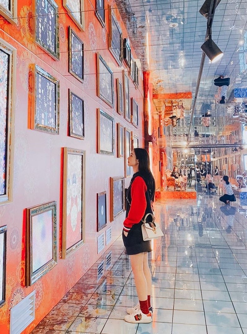 Tang Thanh Ha di du lich anh 4