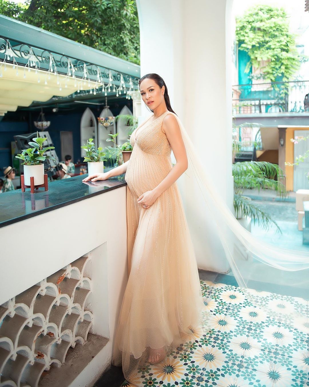 Lan Khuê mang bầu ảnh 13 Lan Khue mang bau anh 13