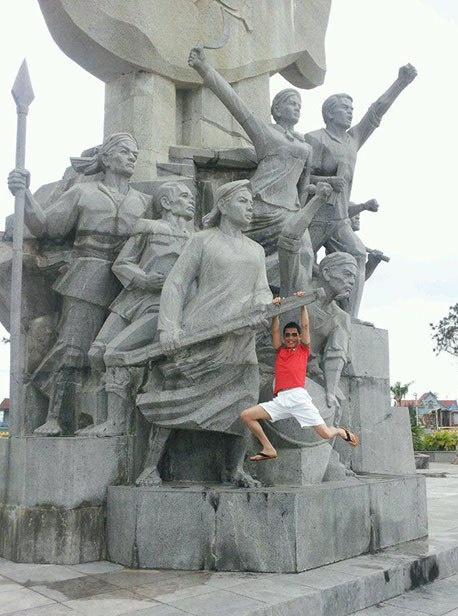 Pham Huong bi chi trich anh 8