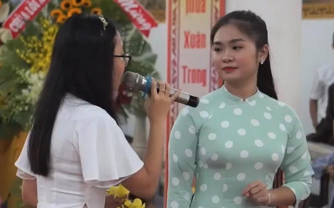 Phuong My Chi song ca 'Sau dau que ngoai' voi Thien Nhan hinh anh