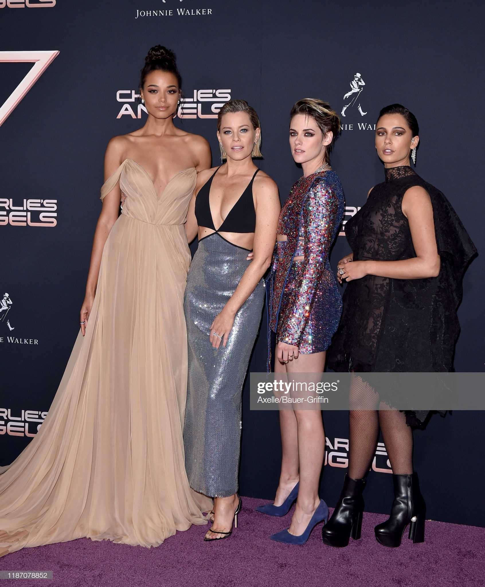 sao chuyen gioi mac ho bao anh 8