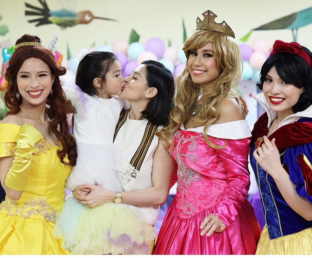 con gai Marian Rivera anh 7