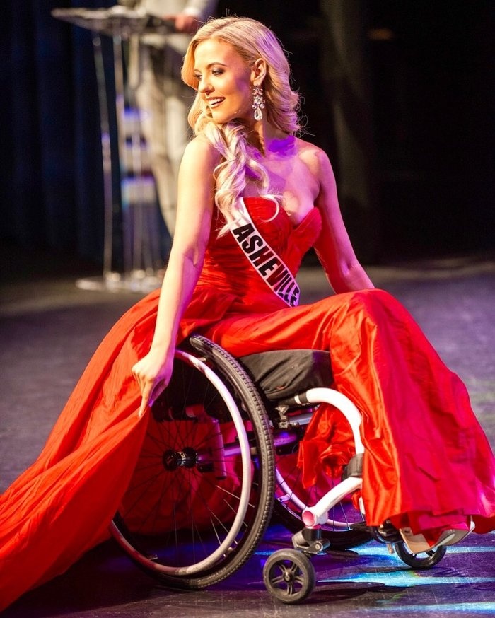 thí sinh hoa hậu khuyết tật ảnh 1 thi sinh hoa hau khuyet tat anh 1