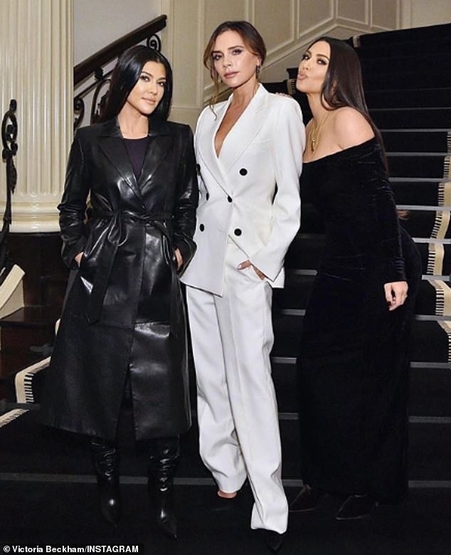 Kim Kardashian hoi ngo Victoria Beckham anh 1