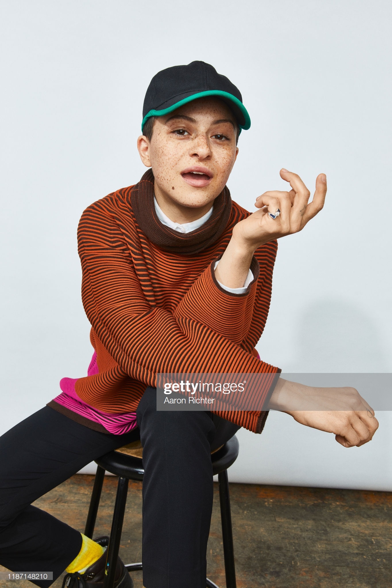 nguoi dep di choi voi Brad Pitt anh 11