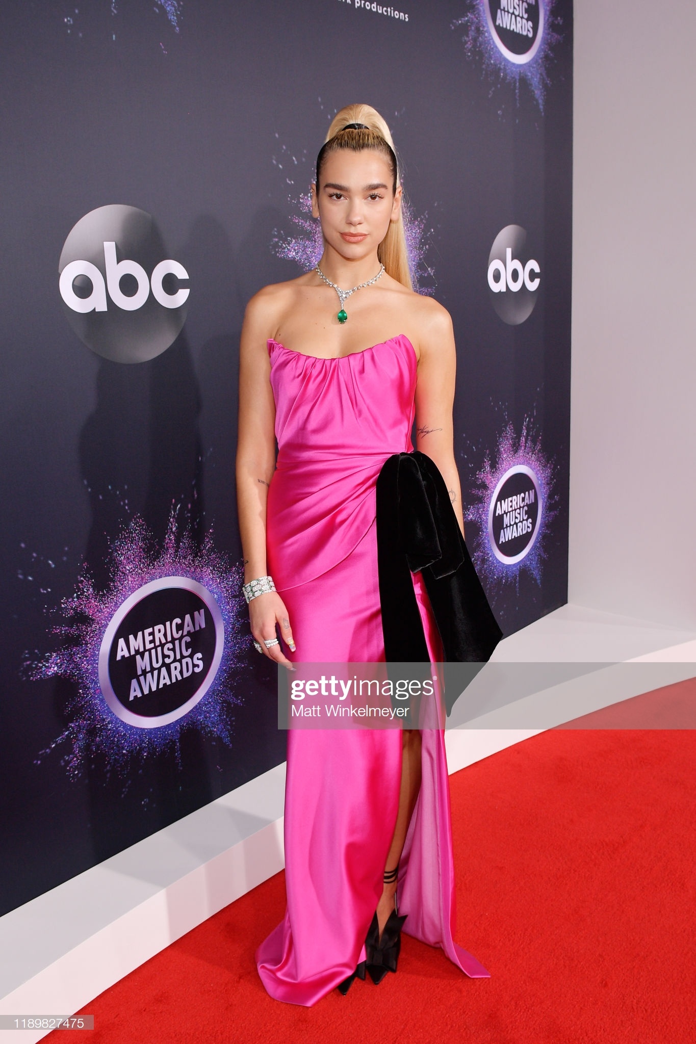 Selena Gomez tai American Music Awards 2019 anh 29