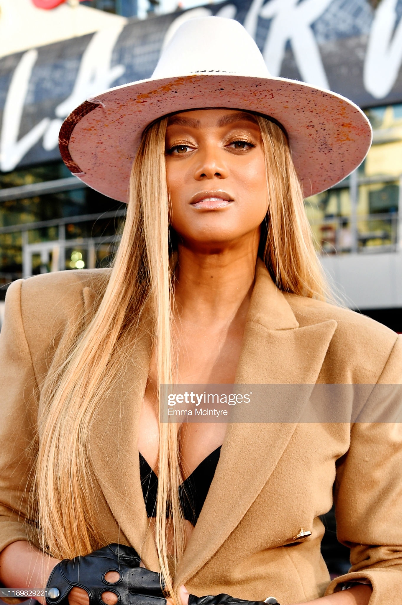 Selena Gomez tai American Music Awards 2019 anh 23