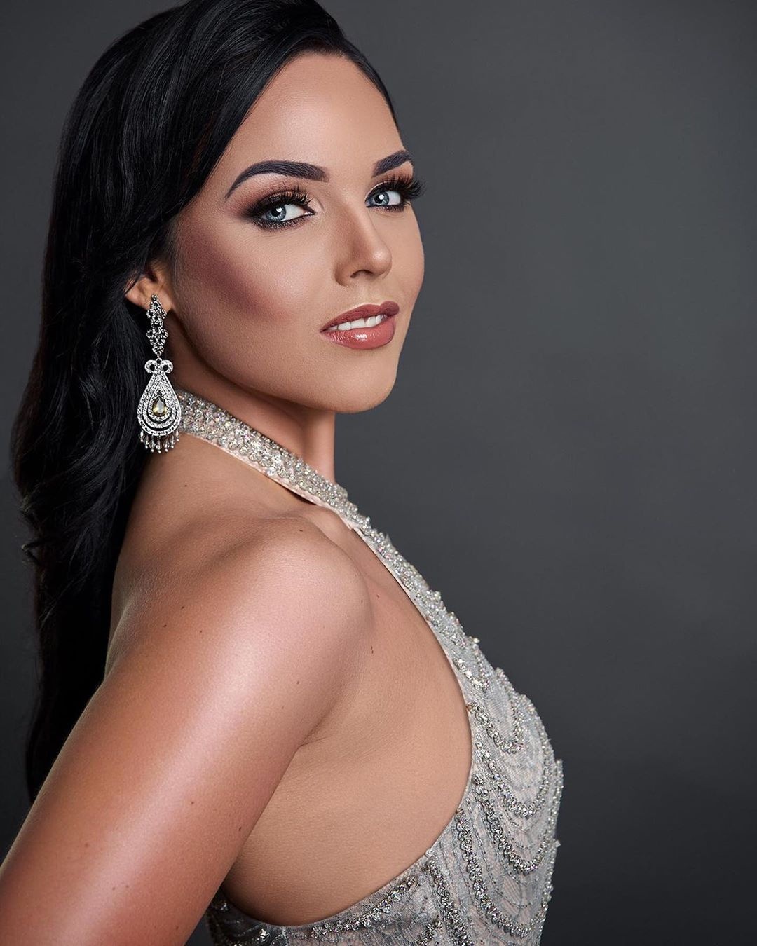 hoa hau sac dep quoc te 2020 anh 17