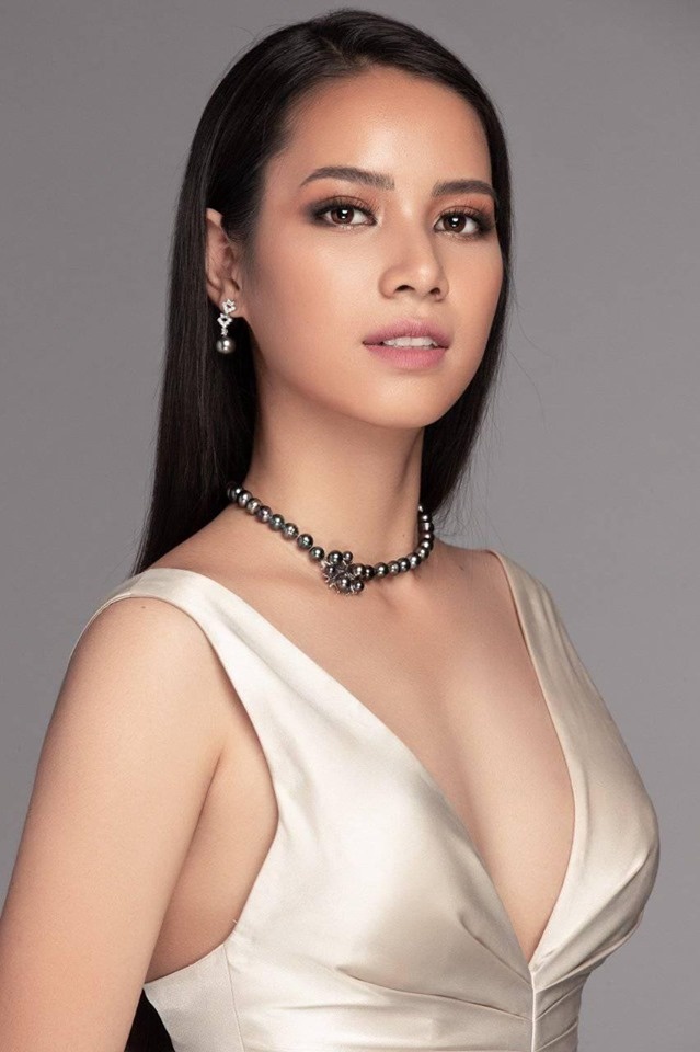 thi sinh giong pham huong anh 10