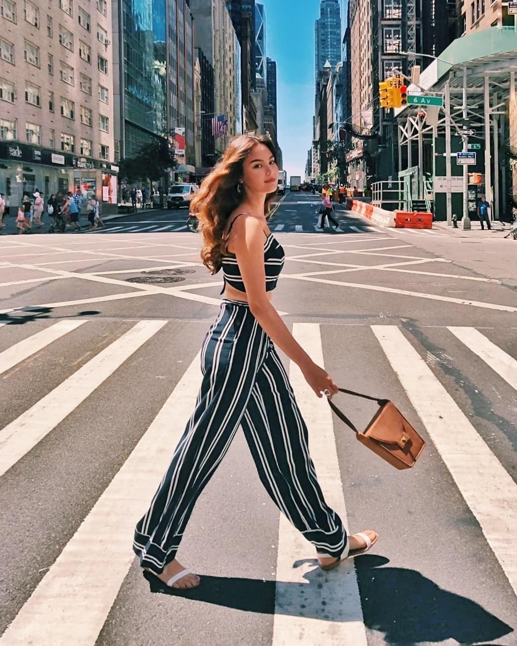 hoa hau hoan vu catriona gray anh 17