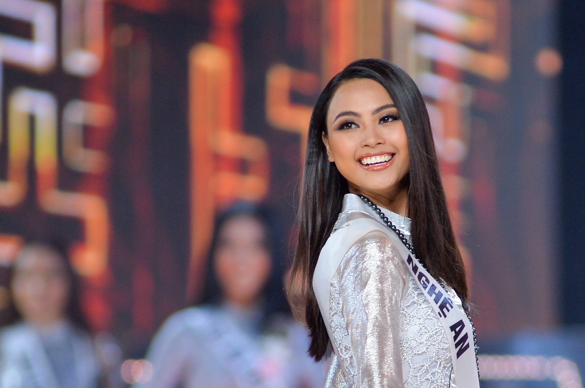 hoa hau hoan vu viet nam,  hoa hau hoan vu viet nam 2019,  tham do,  ban ket,  thanh hang,  huong giang,  vu thu phuong,  h'hen nie,  ali hoang duong,  tia hai chau,  miss universe,  miss universe vietnam anh 3