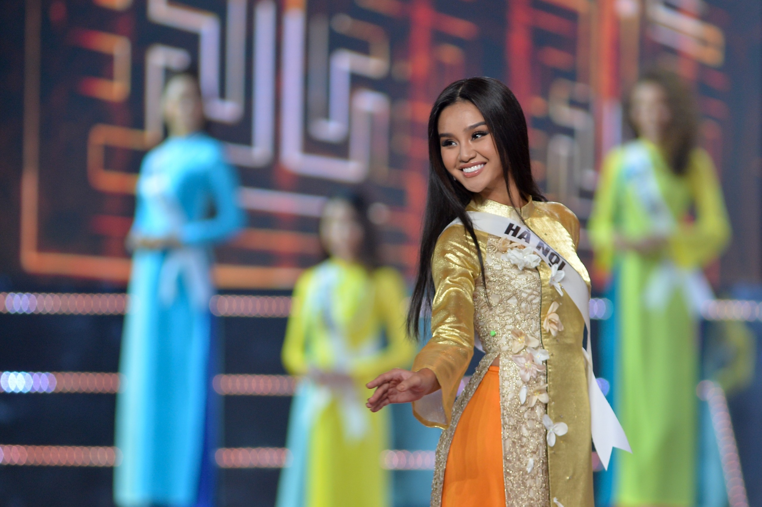 hoa hau hoan vu viet nam,  hoa hau hoan vu viet nam 2019,  tham do,  ban ket,  thanh hang,  huong giang,  vu thu phuong,  h'hen nie,  ali hoang duong,  tia hai chau,  miss universe,  miss universe vietnam anh 4