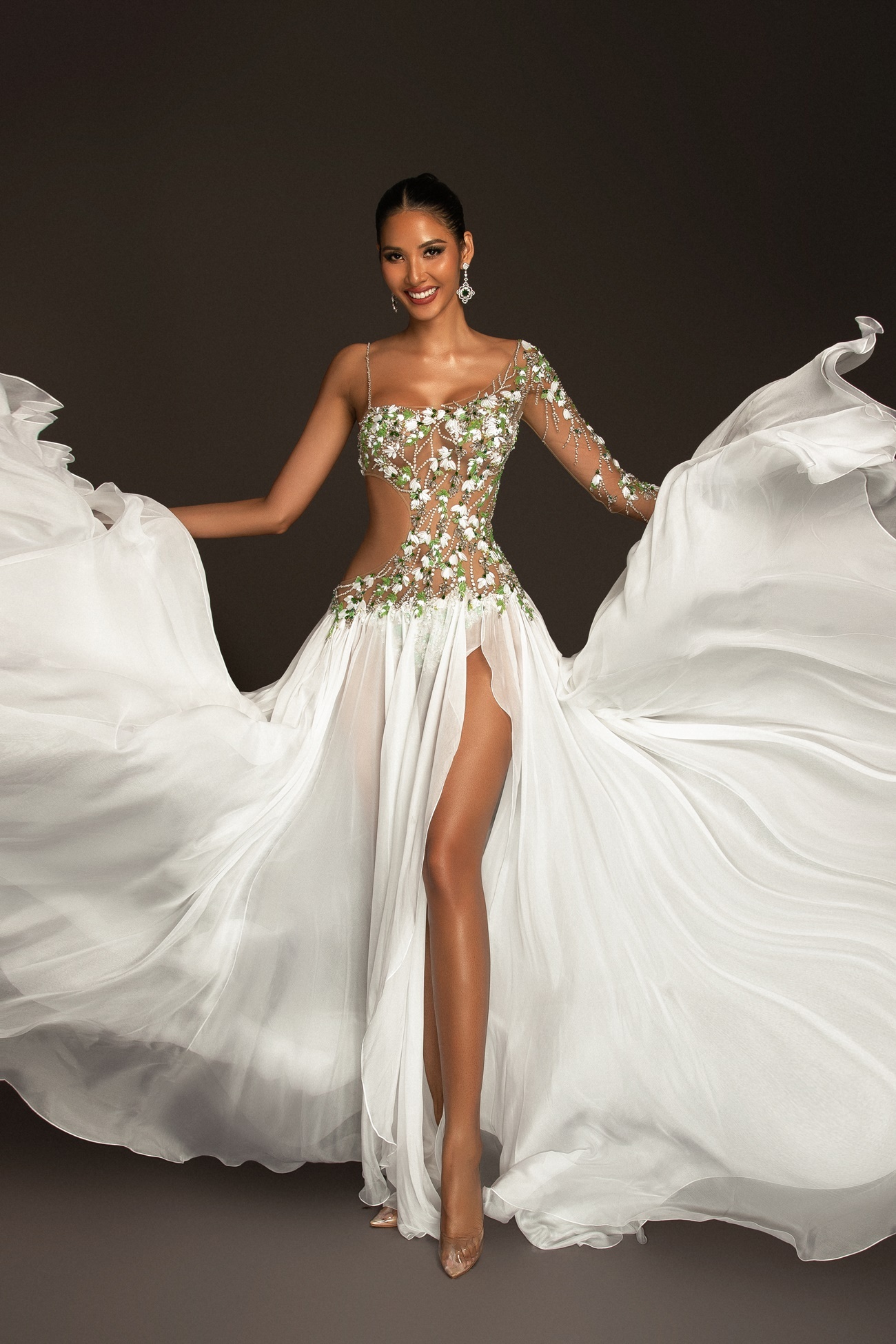 Hoa hau hoan vu 2019 anh 2