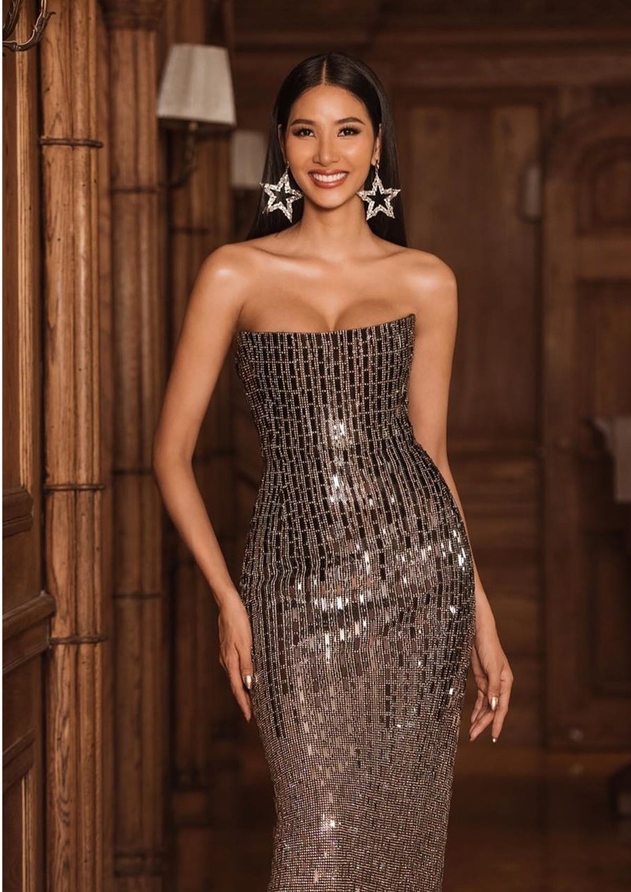Hoang Thuy o Hoa hau Hoan vu the gioi 2019 anh 11