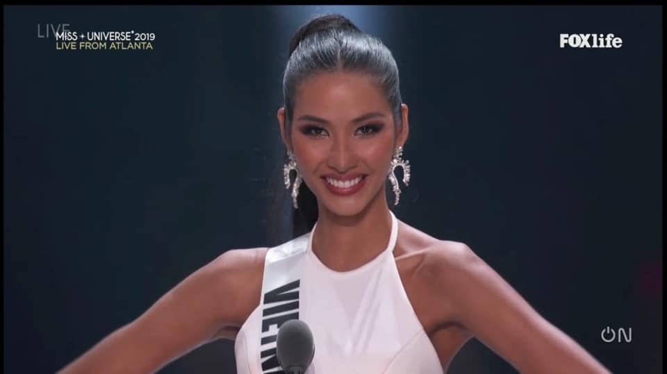 Hoang Thuy o Hoa hau Hoan vu the gioi 2019 anh 17