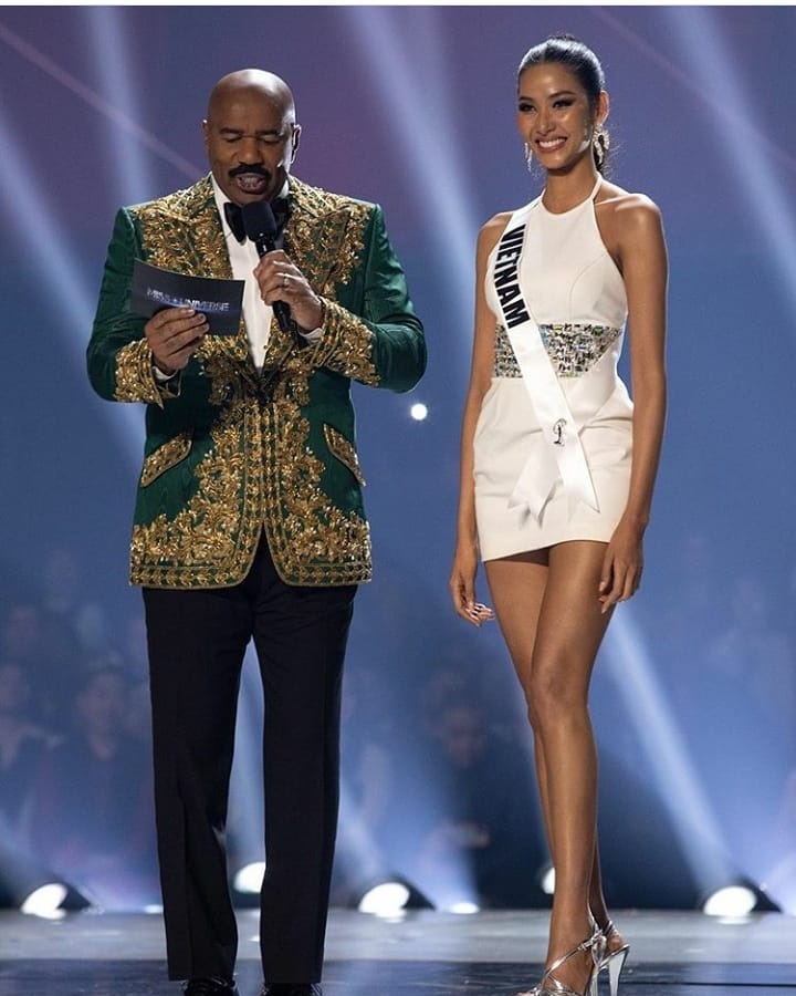 Hoang Thuy o Hoa hau Hoan vu the gioi 2019 anh 19