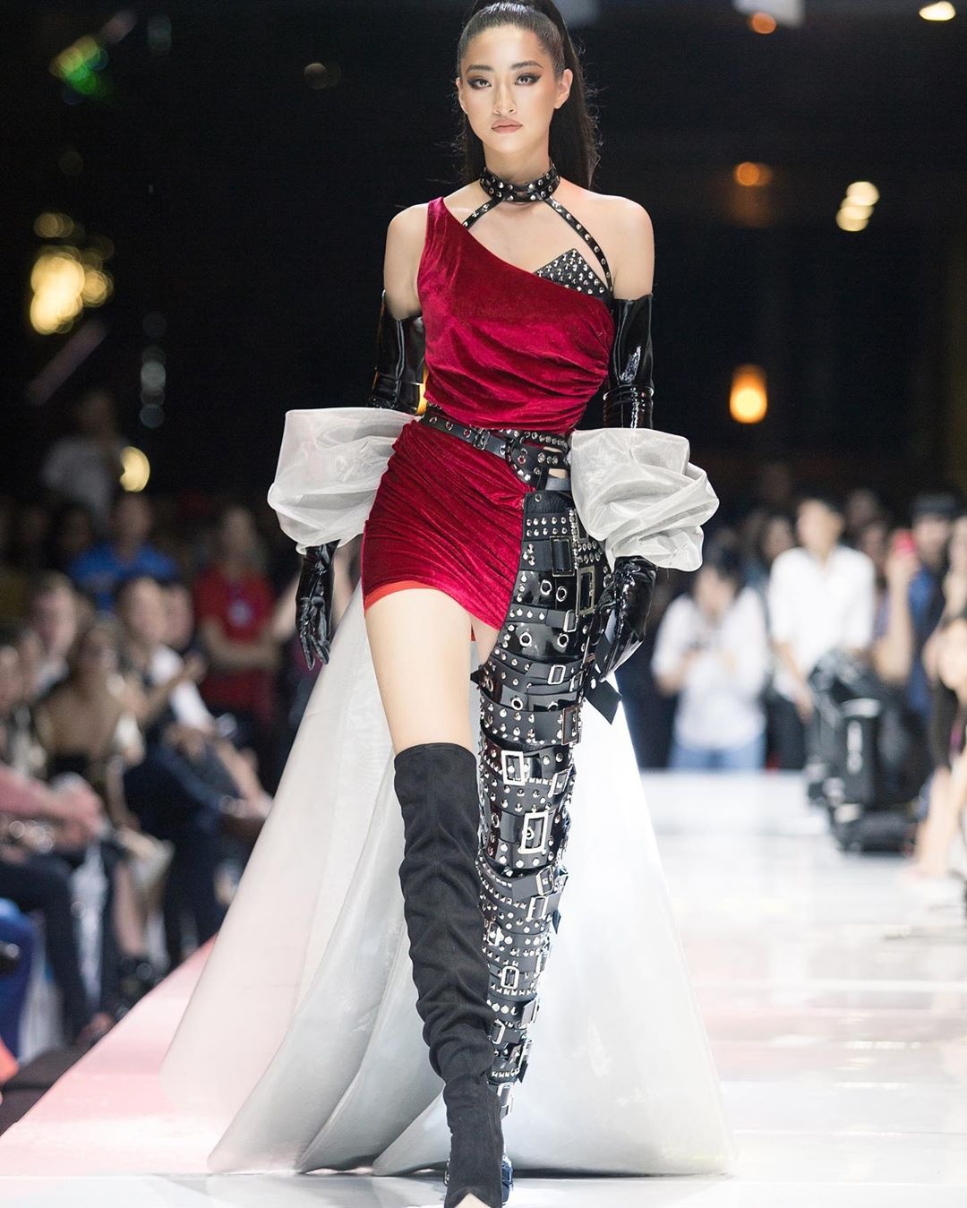 hoa hau luong thuy linh anh 2