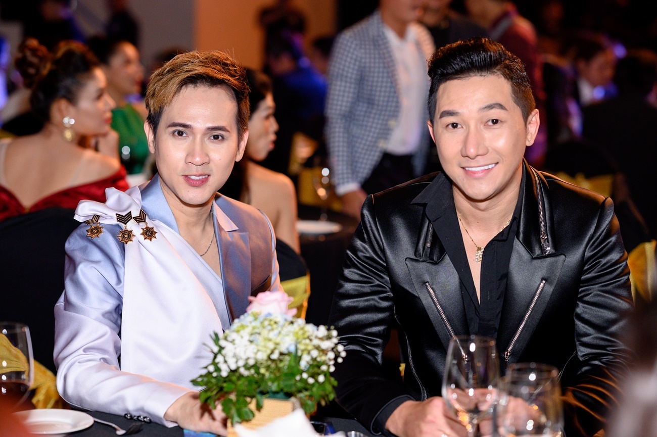 nam em mac goi cam anh 16