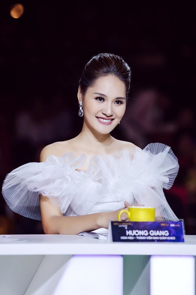 nhung hoa hau viet noi bat nhat thap ky anh 19