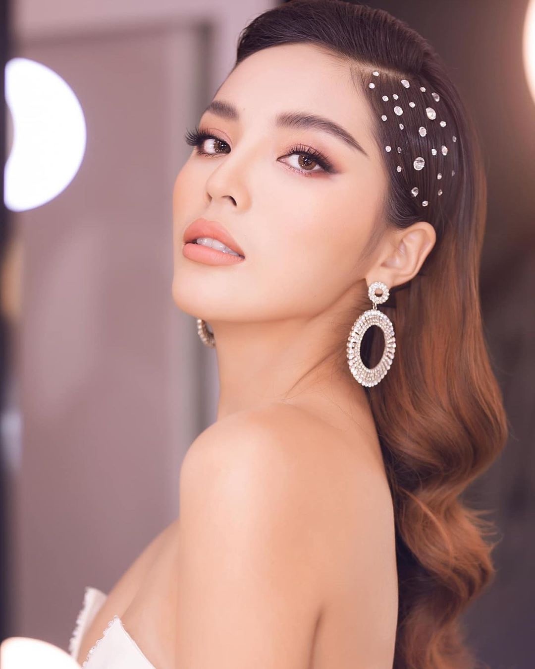 nhung hoa hau viet noi bat nhat thap ky anh 13