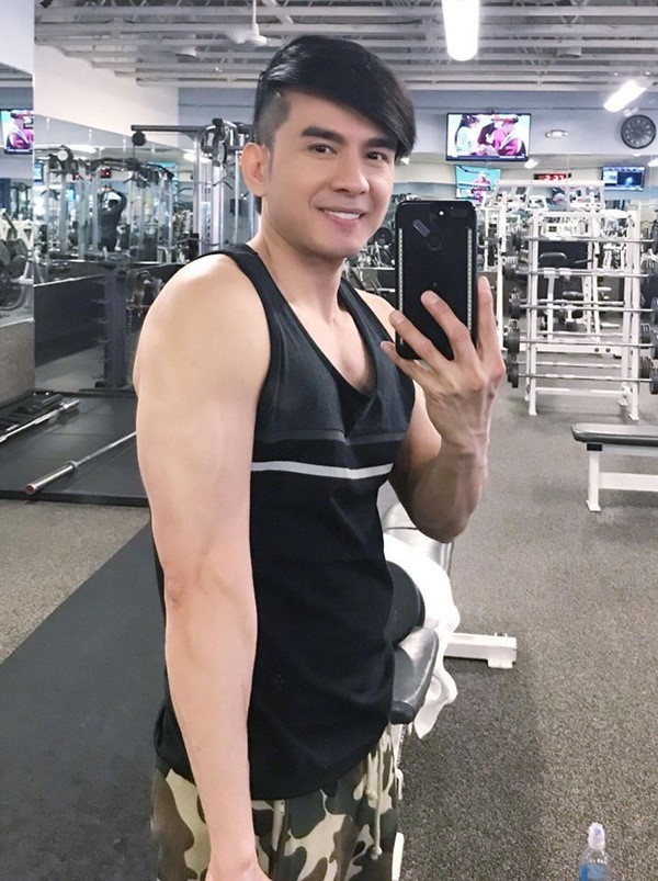 đan trường khoe bụng 6 múi ảnh 3 dan truong khoe bung 6 mui anh 3