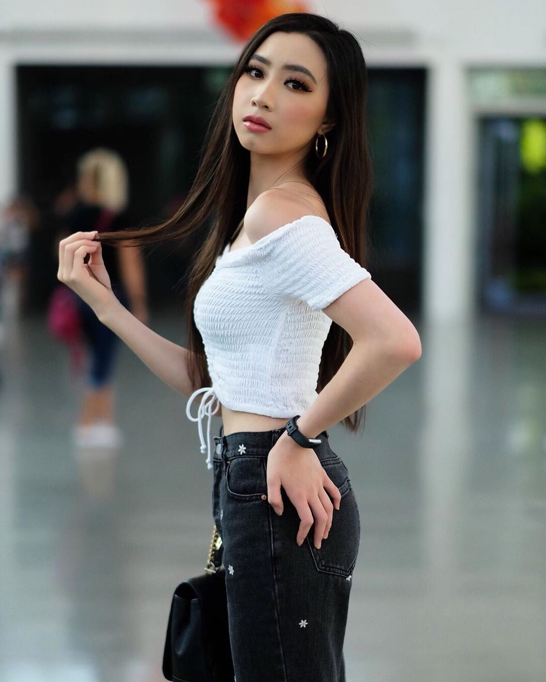 nguoi mau goc Viet len bia tap chi My anh 12