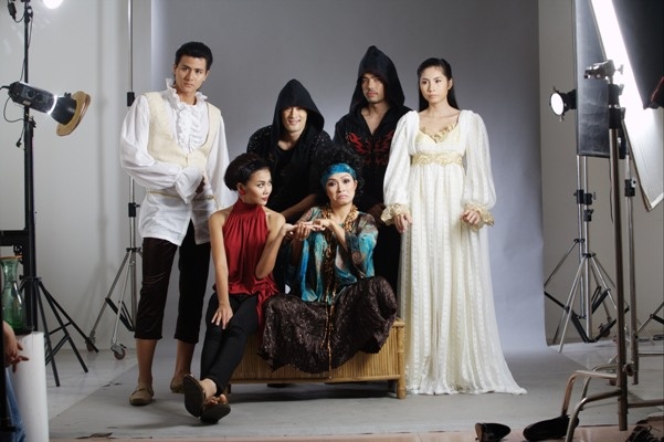 dan sao nu hon than chet anh 13