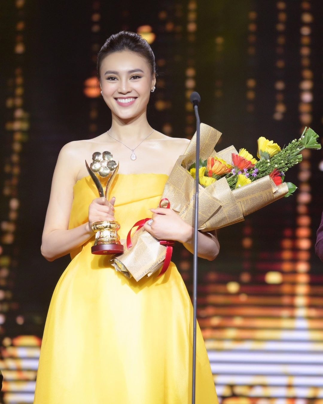 ninh duong lan ngoc goi cam anh 8