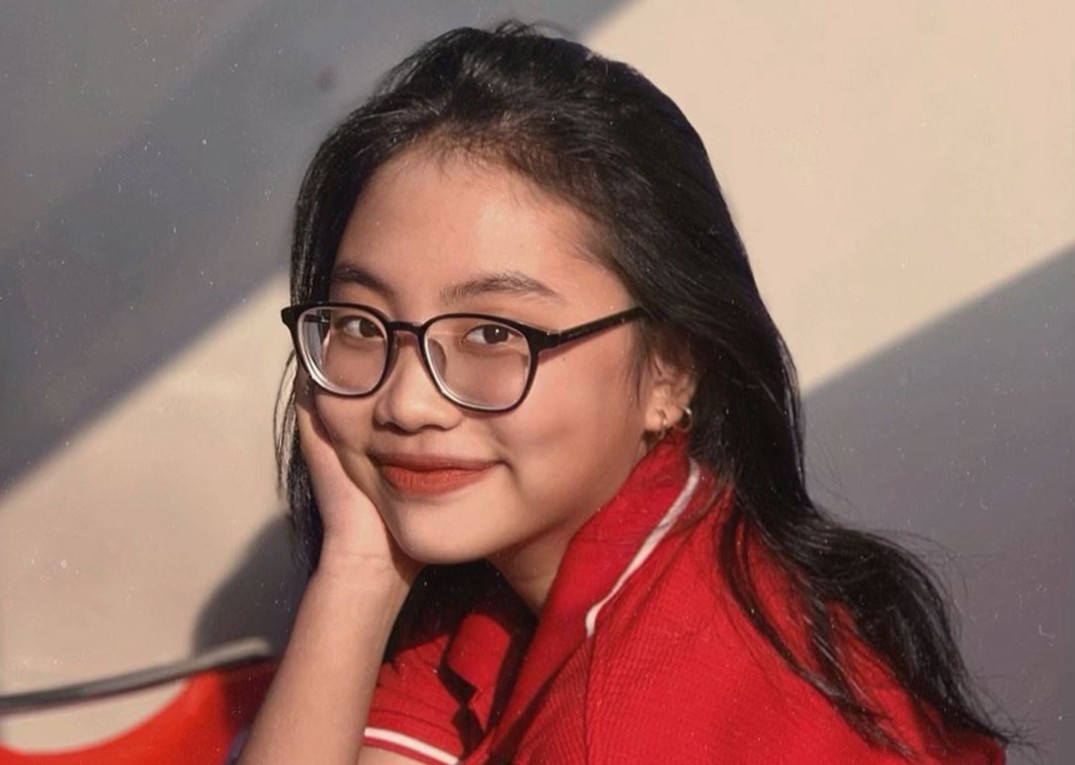 Phuong My Chi truong thanh o tuoi 17 hinh anh