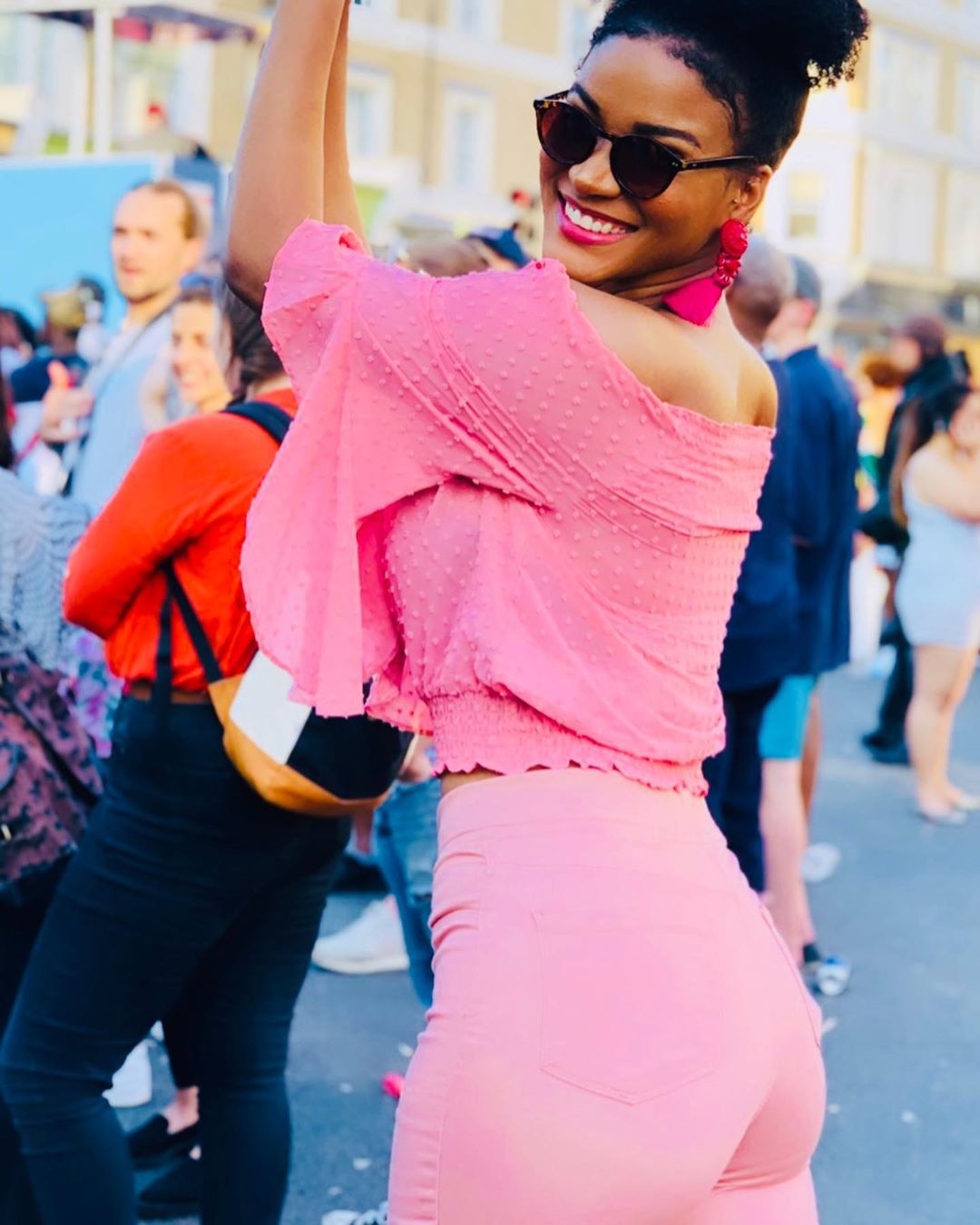 hoa hau hoan vu 2011 anh 8