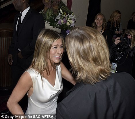 khoảnh khắc đáng nhớ tại SAG Awards 2020 ảnh 2 khoanh khac dang nho tai SAG Awards 2020 anh 2