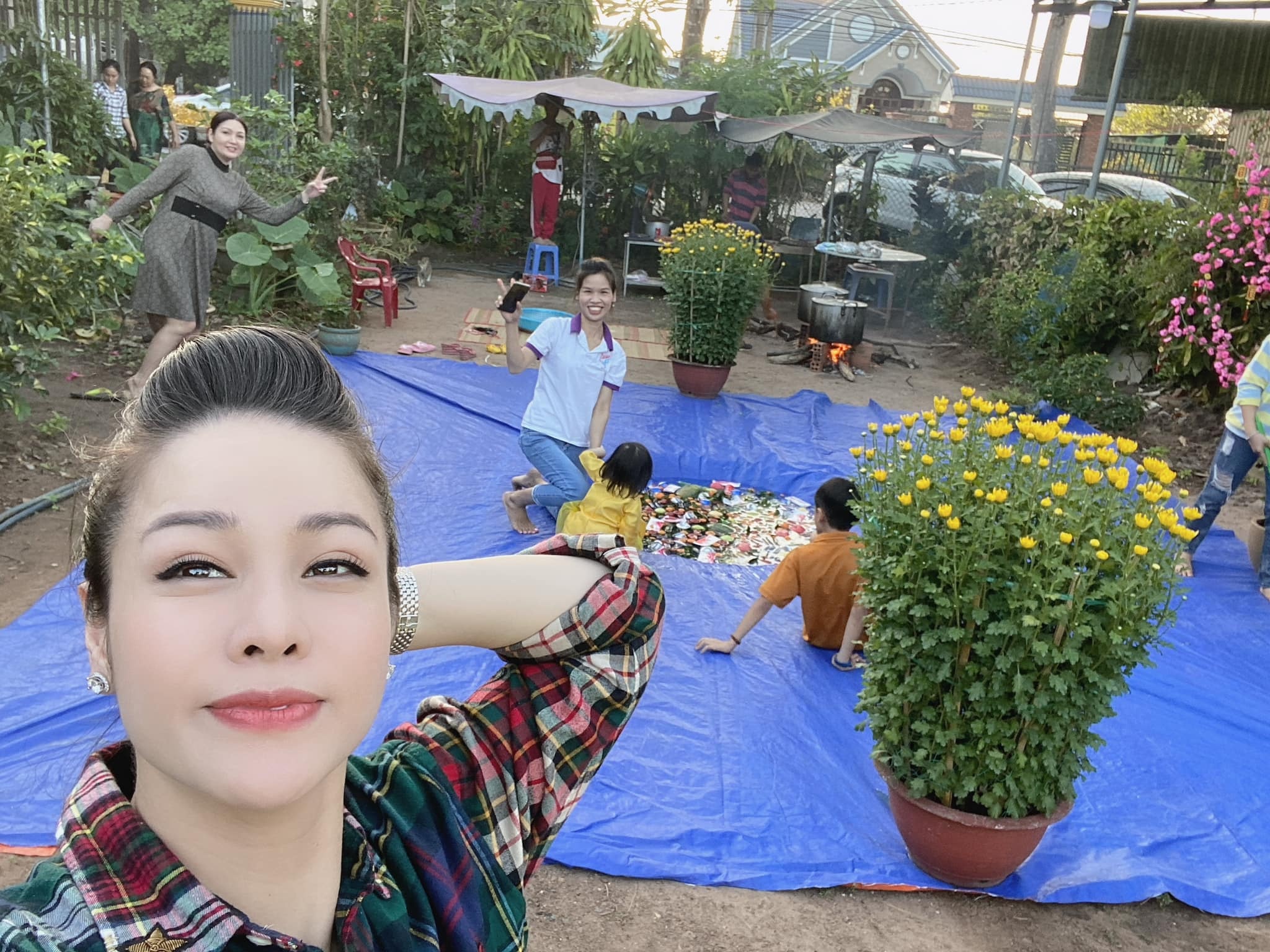 tang thanh ha ngo ngo ban than dip tet anh 7