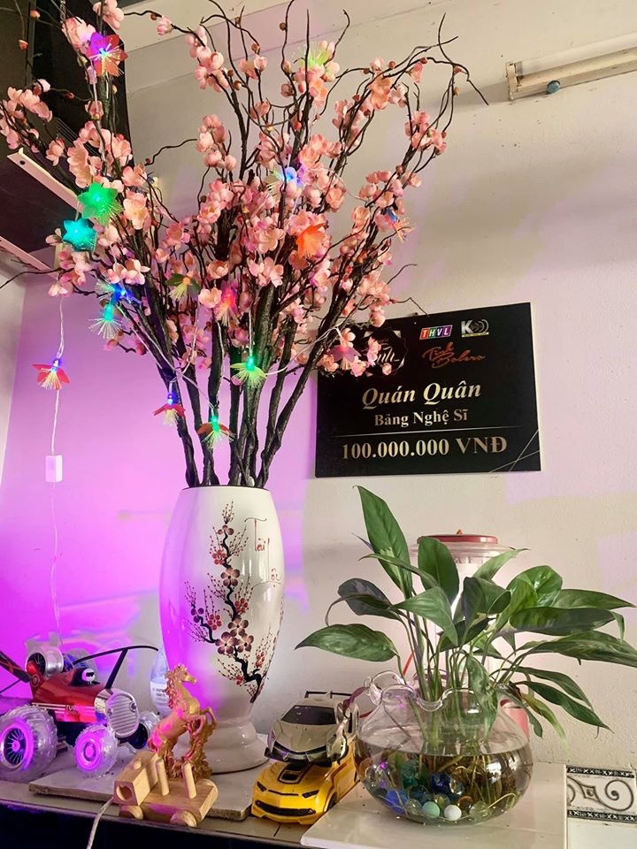 khánh vân cắm hoa đón tết ảnh 15 khanh van cam hoa don tet anh 15