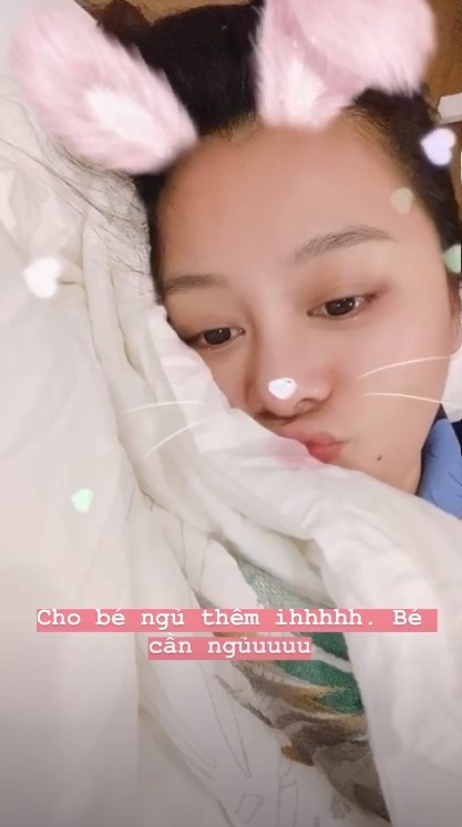 khánh vân cắm hoa đón tết ảnh 8 khanh van cam hoa don tet anh 8