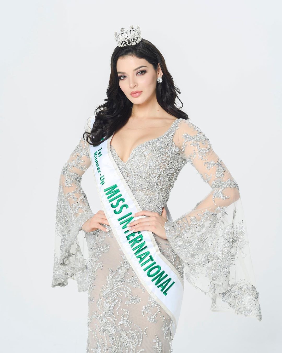 10 hoa hau dep nhat 2019 anh 7