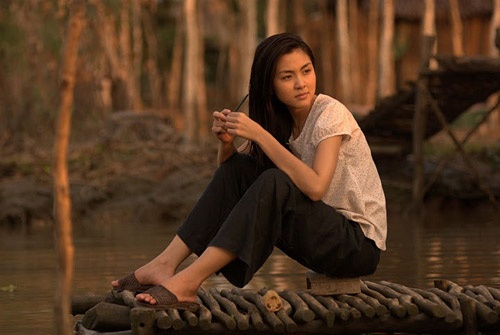 lan ngoc va dan dien vien canh dong bat tan anh 7