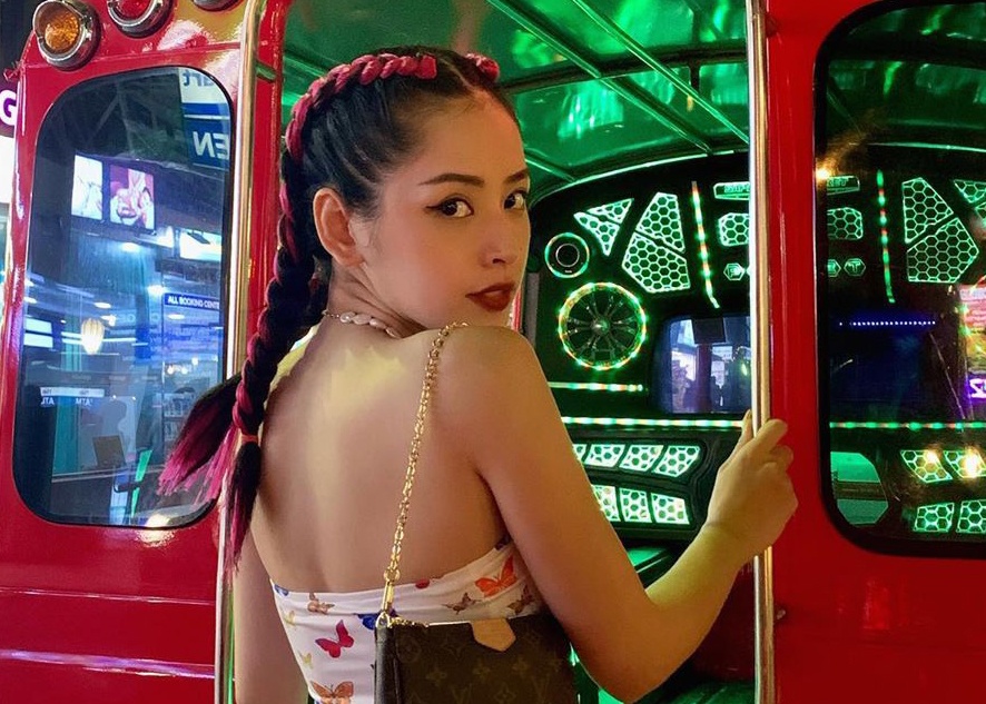 Trang phuc doi thuong cua sao Viet hinh anh