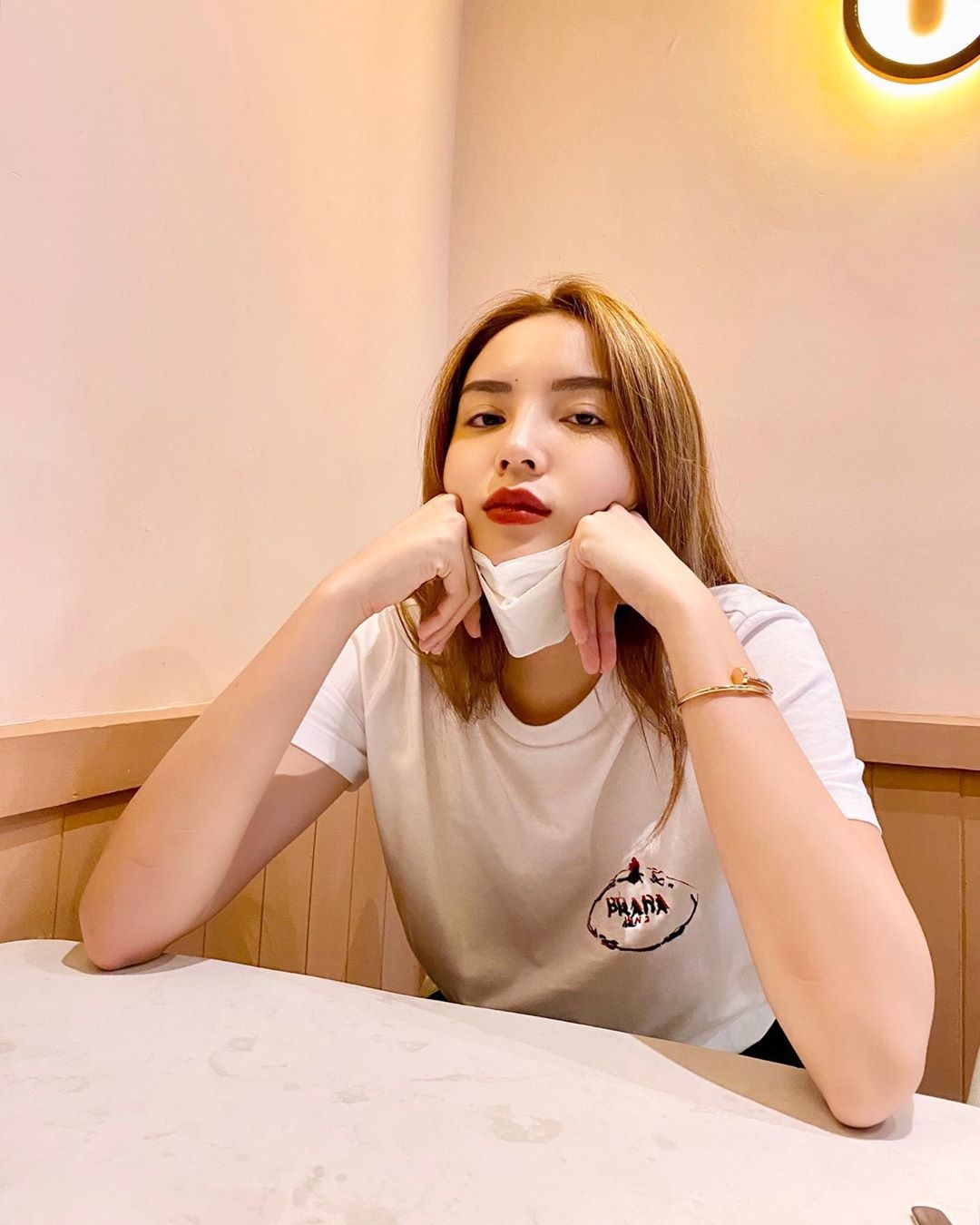 thời trang sao việt giữa dịch virus corona ảnh 14 thoi trang sao viet giua dich virus corona anh 14