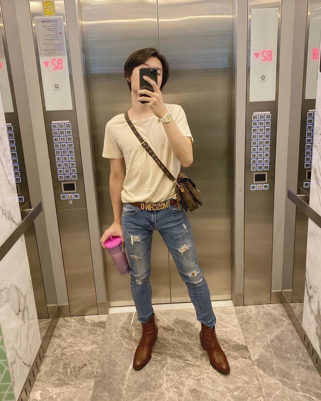 quang trung mua hang hieu anh 4