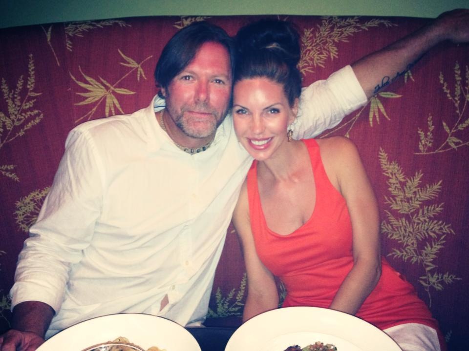 ca si my tu tu vi bi cao buoc quay roi tre em anh 3