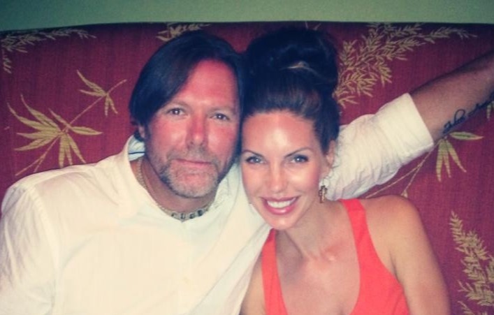 Ca si My tu sat vi bi dieu tra toi hiep dam tre em hinh anh