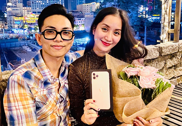 sao viet tang qua ban gai ngay Valentine anh 13