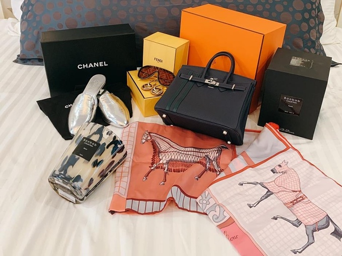 bo suu tap tui hieu cua ban gai song luan anh 18