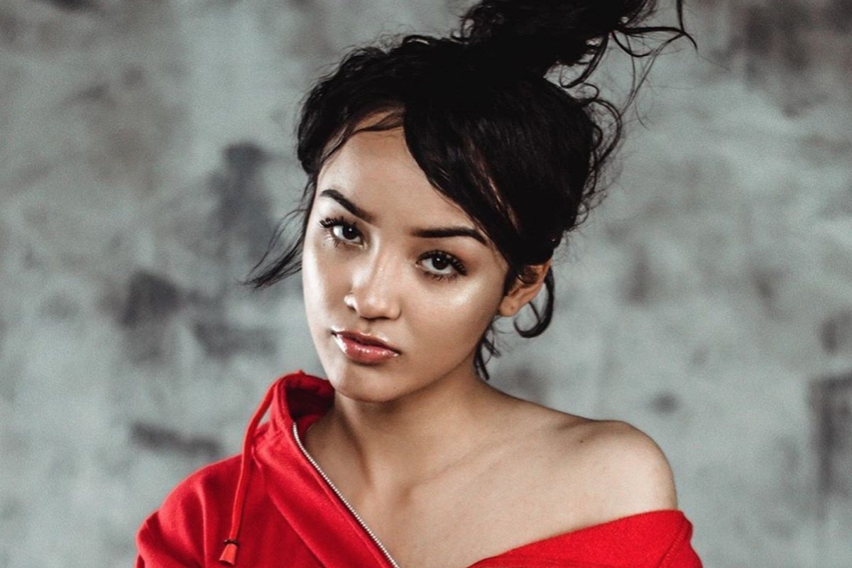 Nhung mat mat cua lang giai tri hinh anh