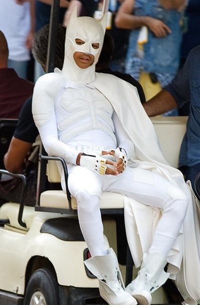 Jaden Smith thoi trang phi gioi tinh anh 6