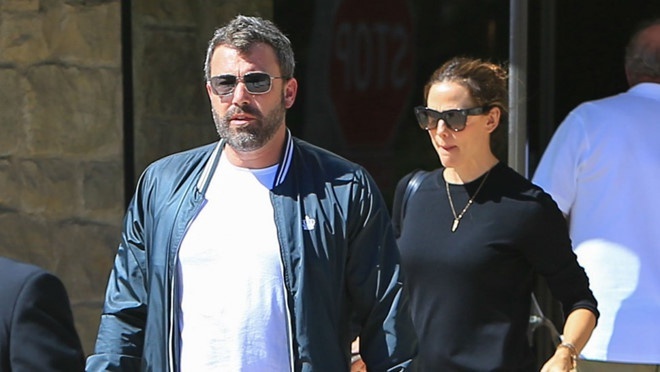 Ben Affleck an han khi de mat Jennifer Garner anh 2