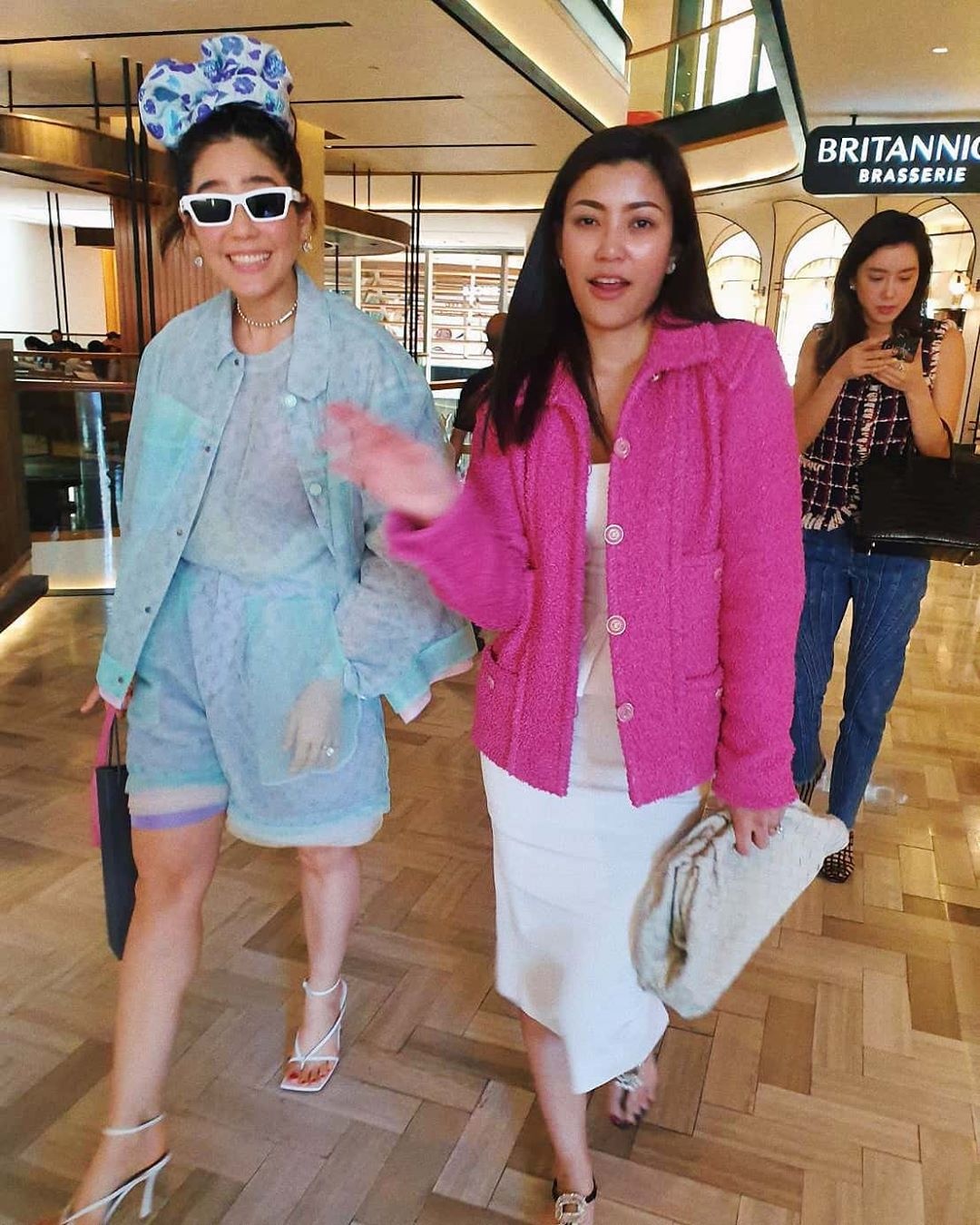 phong cach tre trung cua Araya Hargate anh 11